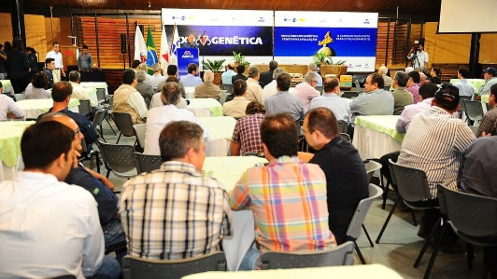 ExpoGenética 2017 debate adaptabilidade do zebu